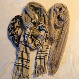 4 Scarfs